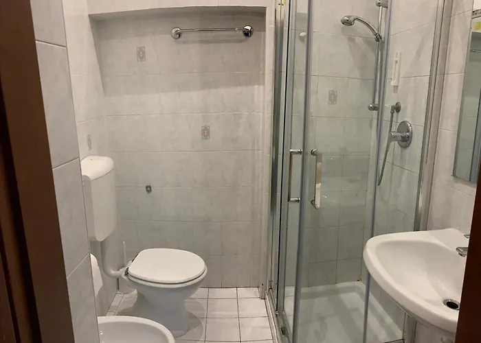 Ugo Bassi * 博洛尼亚